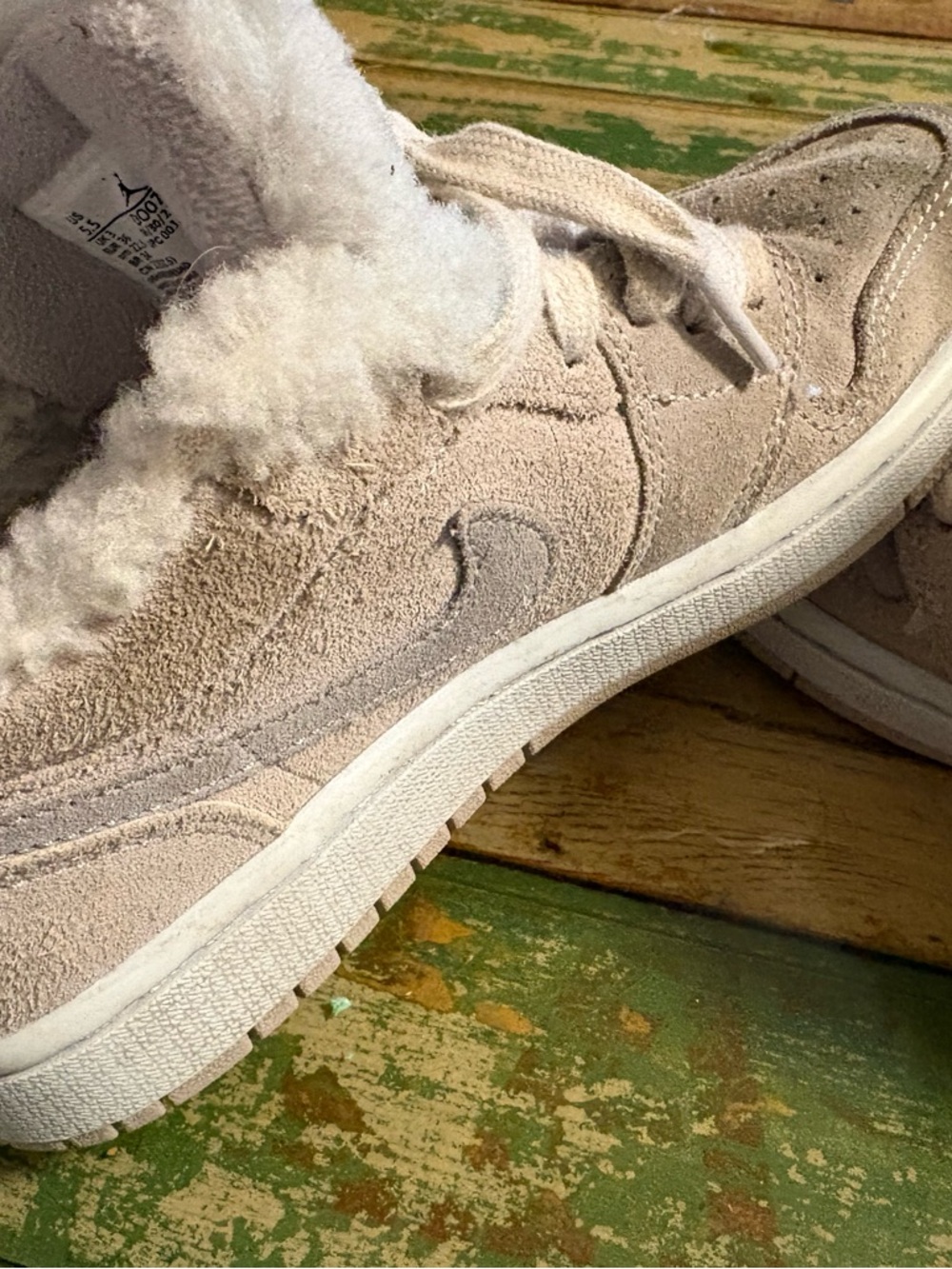 Nike Air Jordan 1 Low SE Sherpa Fleece Sneakers - Size 5.5